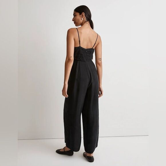 NWT Madewell Madeline Ruched Crop Straight Leg Jumpsuit in True Black - Picture 2 of 10